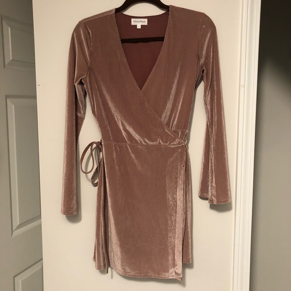 Allison Mini Dress - Picture 3 of 4